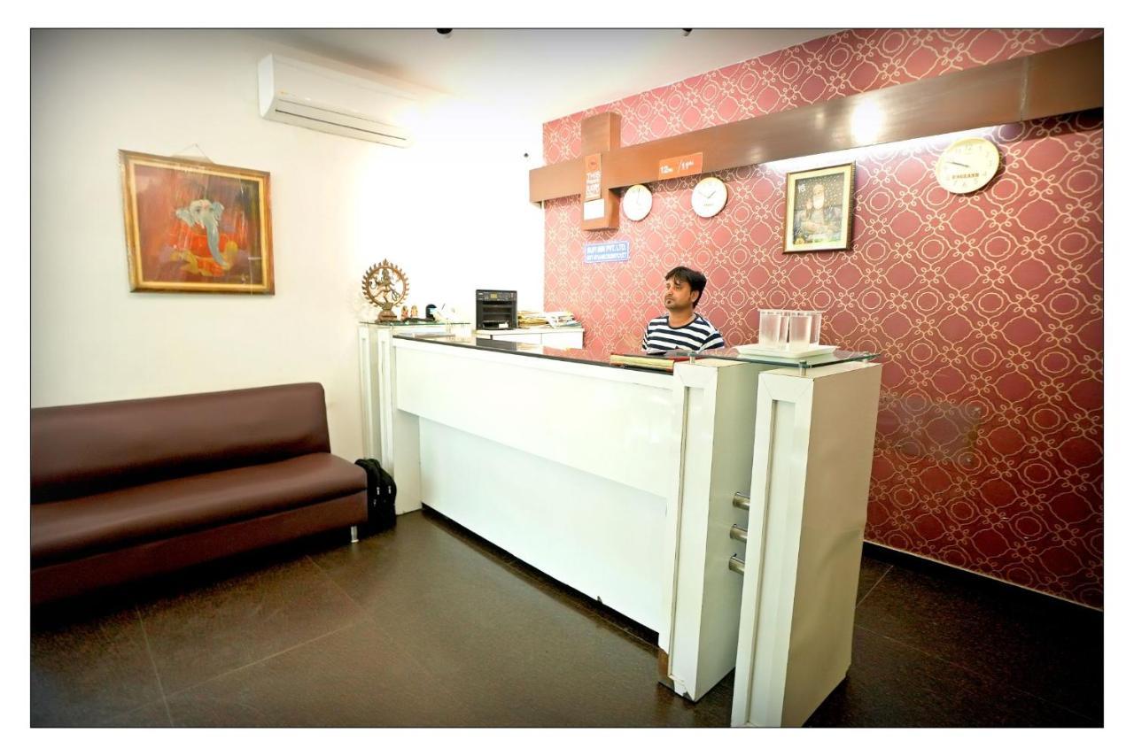 Hotel Oscar - Hauz Khas ניו דלהי מראה חיצוני תמונה