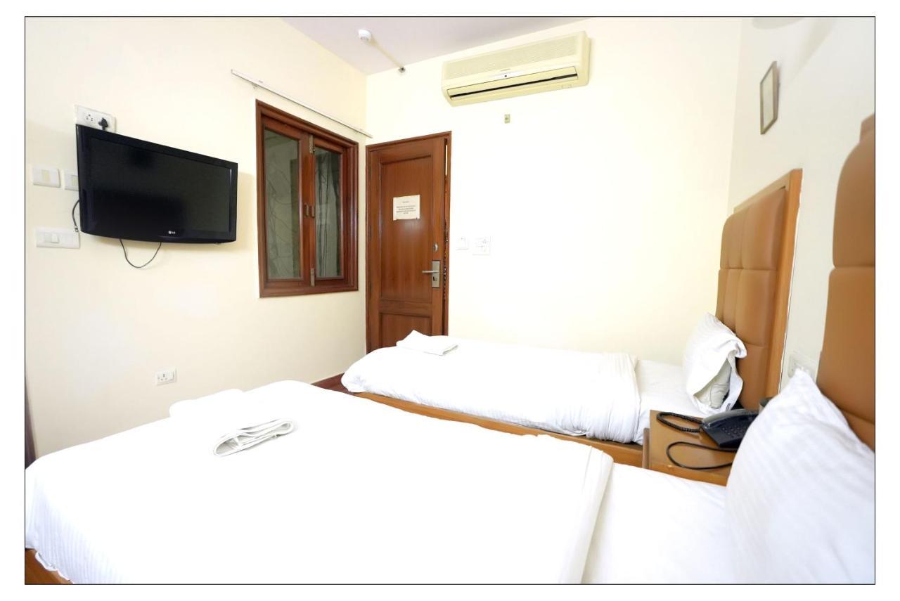 Hotel Oscar - Hauz Khas ניו דלהי מראה חיצוני תמונה