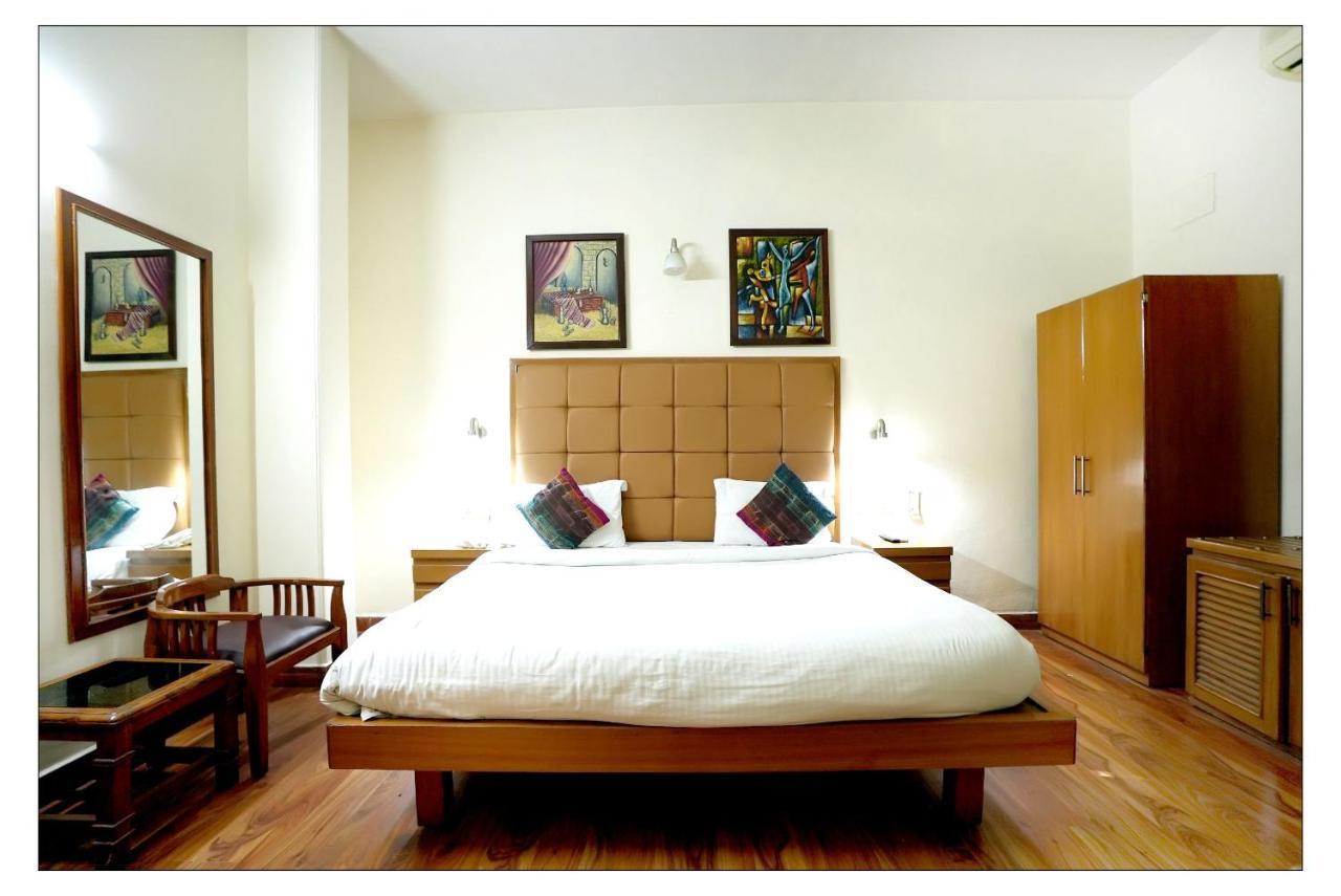 Hotel Oscar - Hauz Khas ניו דלהי מראה חיצוני תמונה
